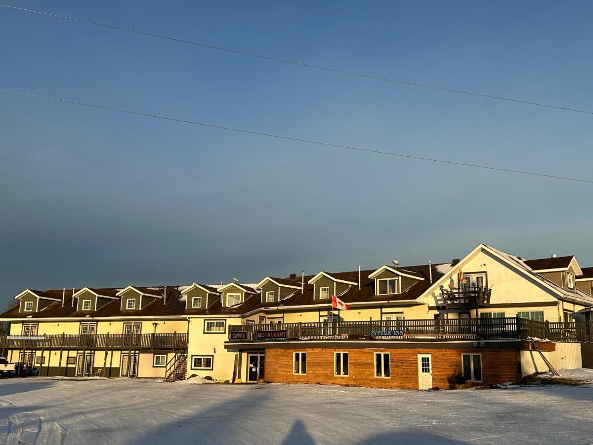 North Adventure Inn Cochrane Dış mekan fotoğraf